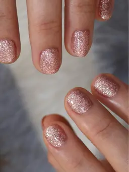 【当日限定◇特別価格】ハンド フラッシュネイル💅🍒✨（自爪育成ウォーターケア付）・オフ別途1100円‎