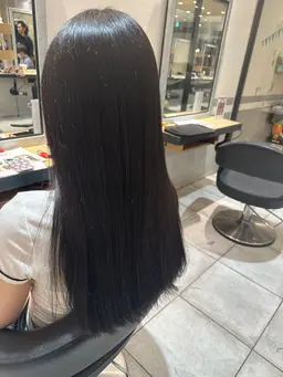 黒染めしたくない方におすすめ！ブルーブラックカラー💙🩵➕1stepトリートメント