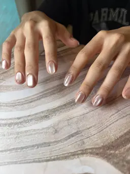 【うる艶ちゅるんマグネットネイル】‎フィルイン対応🤍🎀🫧¥6000