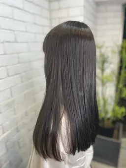 【うるおい美髪ケア】フルカラー＋超音波oggiotto9stepトリートメント￥9400