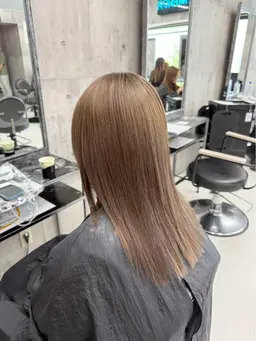 【🎀うねり、広がりが気になる方必見🎀】     縮毛矯正