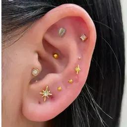 【大流行！！】耳ツボジュエリー（マッサージ付）👂💎【両耳各9パーツ】男女OK