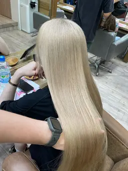 カット＋髪質改善トリートメント(現金支払いのみ)