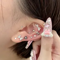 【 11月限定💞 】 【 耳つぼジュエリー 】 耳つぼJewelry👂🏻💎20個まで［岡山市北区柳町・中央町］