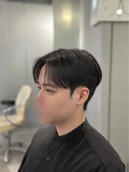 韓国メンズ特化🇰🇷韓国シルエットで垢抜けカット✂️ センターパート/マッシュ/ショートスタイル対応◎