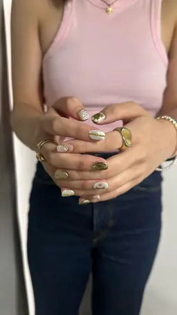 ✨ 【minimo限定】3300​〜​爪に優しいパラジェル使用💅 ✨💖 オフなし🎨 ラメ・ミラー・パーツ・シール自由
