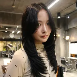 【当日可】レイヤーカット＋艶カラー＋高保湿TR 〔レイヤー/ウルフ/顔まわりレイヤー/ハッシュカット〕