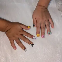 🌺キッズネイル体験♡