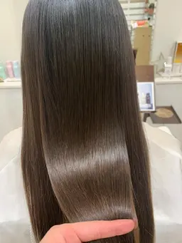 【20代限定】ショートorボブカットorウルフカット+kiiトリートメント