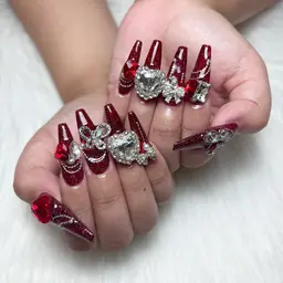 💠💅10本長さだし 【プロのネイリストによるモデル価格】✨持ち込みデザイン可能/パーツつけ放題/ジェルオフ無料