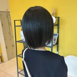 【平日限定】🌟人気NO.１🌟カット(2cm以上のカット)ボブ~肩上の方＋Aujuaトリートメント