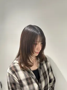 【Jrスタイリスト】 フルカラー+カット+うる艶Tr 5500