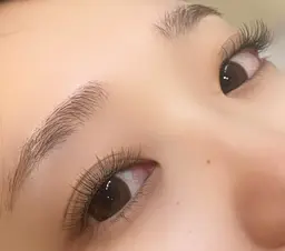 フラットラッシュ☆ブラウンカラーエクステつけ放題☆