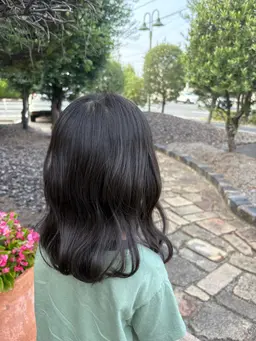 〔小学生以下カット🧸〕＋〔シャンプーブロー込み🧴🫧〕