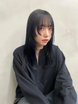 💐 レイヤーカット+スタイリング🤍