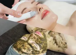 エステ新人割⚠️現金のみ／【モニター様募集/口コミ必須】 全顔ハーブピーリングx毛穴洗浄🌿🫧