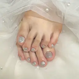 〈オフなし〉フットワンカラー✨️《ミニモ限定︎💕︎大きいパーツ1つ無料》