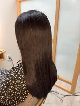 ️️꙳⟡縮毛矯正(ケアトリートメント付き)˚ 🦢₊✧