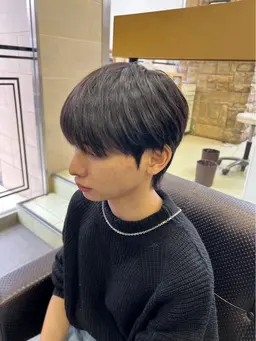 【🧑‍🎓就活メンズ向け】黒染め&カット❕清潔感重視✂️【初回限定ミニモ学割】