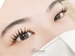 8月限定🎐アンドヘルシー100本¥6500120本¥7300マツエクよりもパッチリしたお目元に👀️🩵