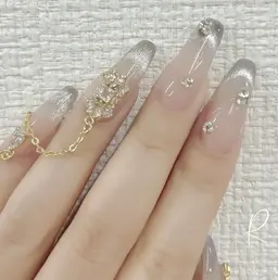 jr.ネイリスト　マグネットフレンチ ベース色付き(オフ、ケア込み)オフあり120分
