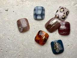 10月限定❣️フット🦶💅🫧親指アートコース（サンプル内からお選びください💓）ケア/オフあり