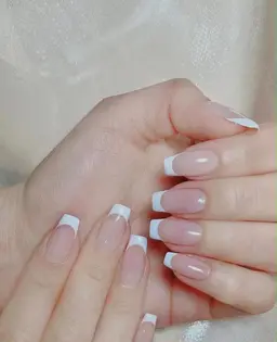 💅【新規ソフトジェルオフ無料】🌸フレンチネイルorカラーグラデーション🌸