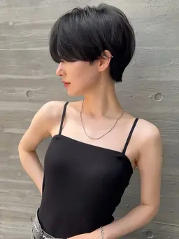 【土日祝限定❗️】レディースショートカット✂️+ナノスチームトリートメント🫧