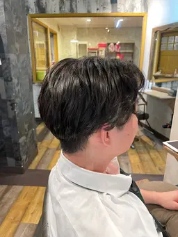 🌟髪も眉もスッキリ🌟カット+ヘッドスパ+眉カット🌟