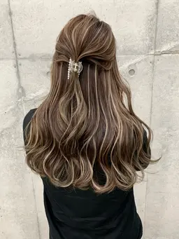 ベースも染めるコントラストハイライト