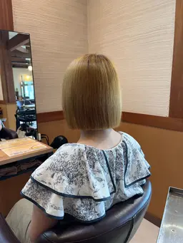 【 ワンランク上の明るい髪に🫧】 ブリーチオンカラー + トリートメント