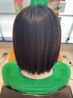 切りっぱなしボブカット