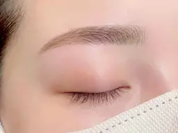 【ミニモSALE⭐️】🫧眉カット➕まつ毛パーマ レディース限定👧🏻‎💕 🫧