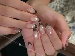 ★人気急上昇★！海外大人気韓國ネイル－>マグネット+カラーフレンチ7980