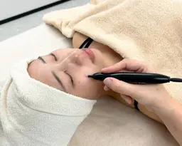 【シミケア】高周波ポイントシミケア♪1箇所+フェイシャルケア