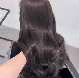 🎀 グレイカラー（白髪染め） 🎀【グレイカラー➕Lightトリートメント】✧韓国ヘア･網紅ヘア✧ ⚠︎ロング料金なし