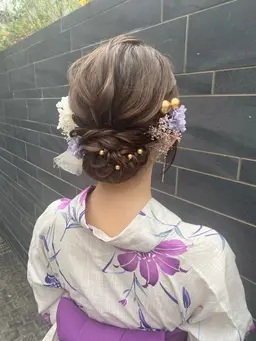 💛🎐浴衣お着付け＋ヘアセット＋メイク💛🎐※土日祝料金です‼️