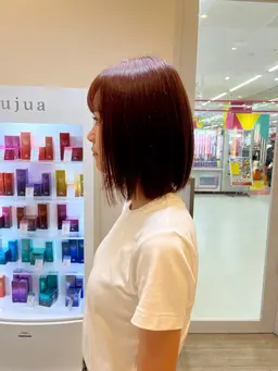 【透明感と艶をGET✨】カット＋イルミナカラー