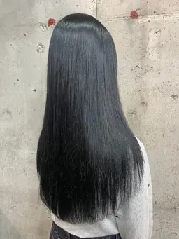 平日限定🌟サラサラストレートヘアに💫　縮毛矯正＋カット