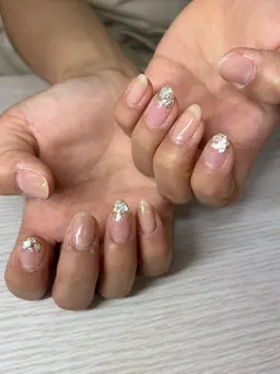 【平日のみ】デザインジェルモデル募集‼️ ※オフ無し※2本ほどスカルプで長さ出しをさせて頂ける方