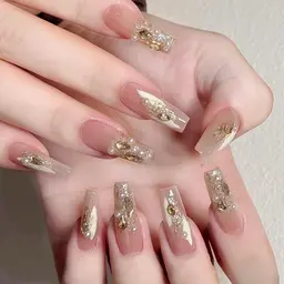 チップ長さだし⭐持ち込みデザイン×パーツ/ストーン無制限で付け放題