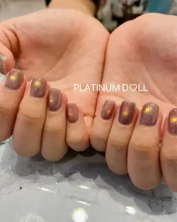 9月限定🎀マグネットネイル6600円→3800円💕(オフ込み、長さだし別料金)