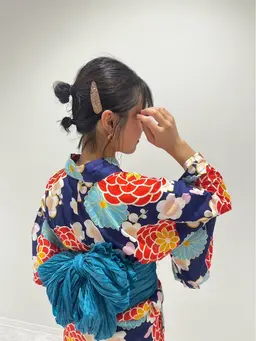 🎆 夏祭り・花火大会に行く方へオススメ🐬🔅 浴衣着付け ➕ ヘアアレンジ 🏖🍉