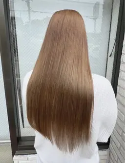 ✨✨圧倒的艶髪✨✨　カット➕🌟髪質改善縮毛矯正🌟　ロング料金なし‼️