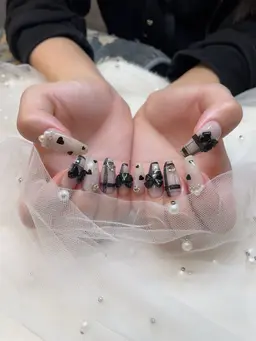 ジェルネイル♡持ち込みアート(オフあり)