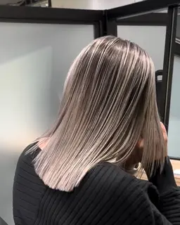 【⚠️期間限定(12月末まで)】バレイヤージュ➕ダメージ補修トリートメント