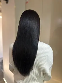 黒染め限定カラートリートメント就活中、学生さん、仕事で髪を暗くしないといけない方へ黒髪メニュー！