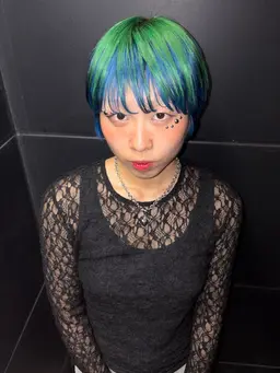 🌙(日曜•祝日限定)ブリーチリタッチorブリーチオンカラー