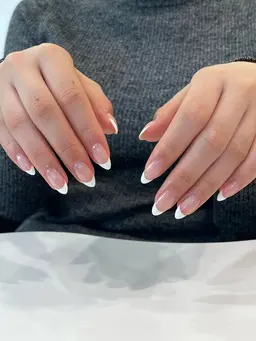 minimo限定《モデル募集》💫フレンチネイル💍【クリアベースのみ】