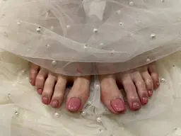 オフなし◆フットワンカラー・ラメグラデーション✨甘皮ケア込